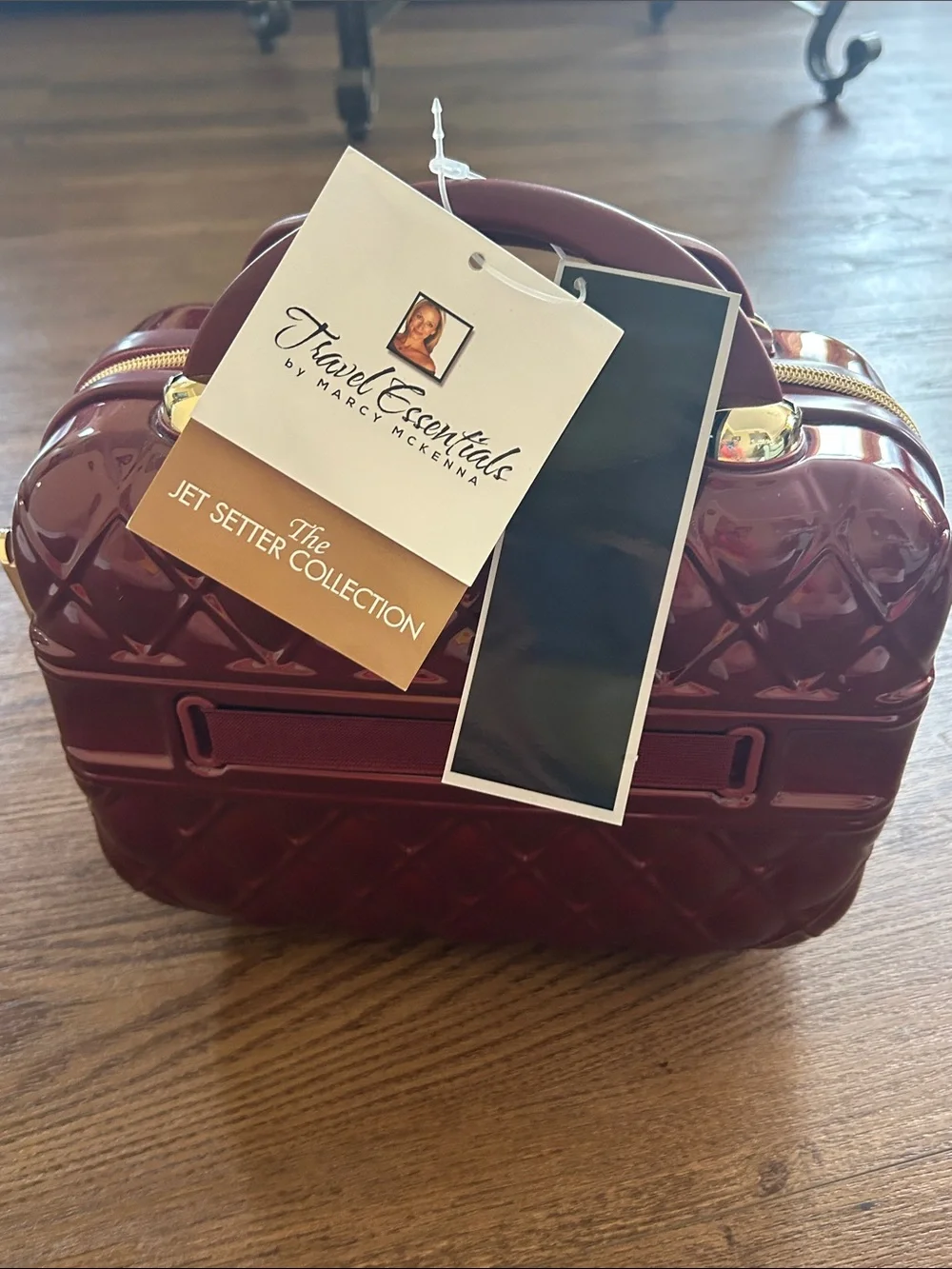 Marcy McKenna Gloss Quilted hard shell Cosmetic Case in Burgundy